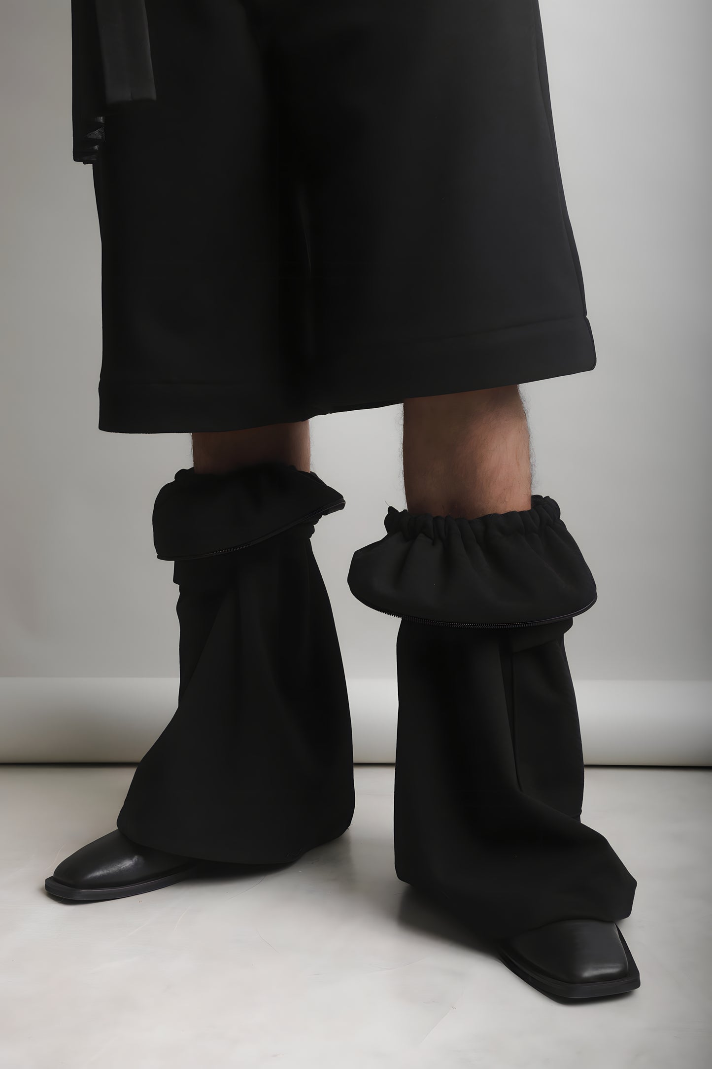 PANTALÓN CORTO LUZ
